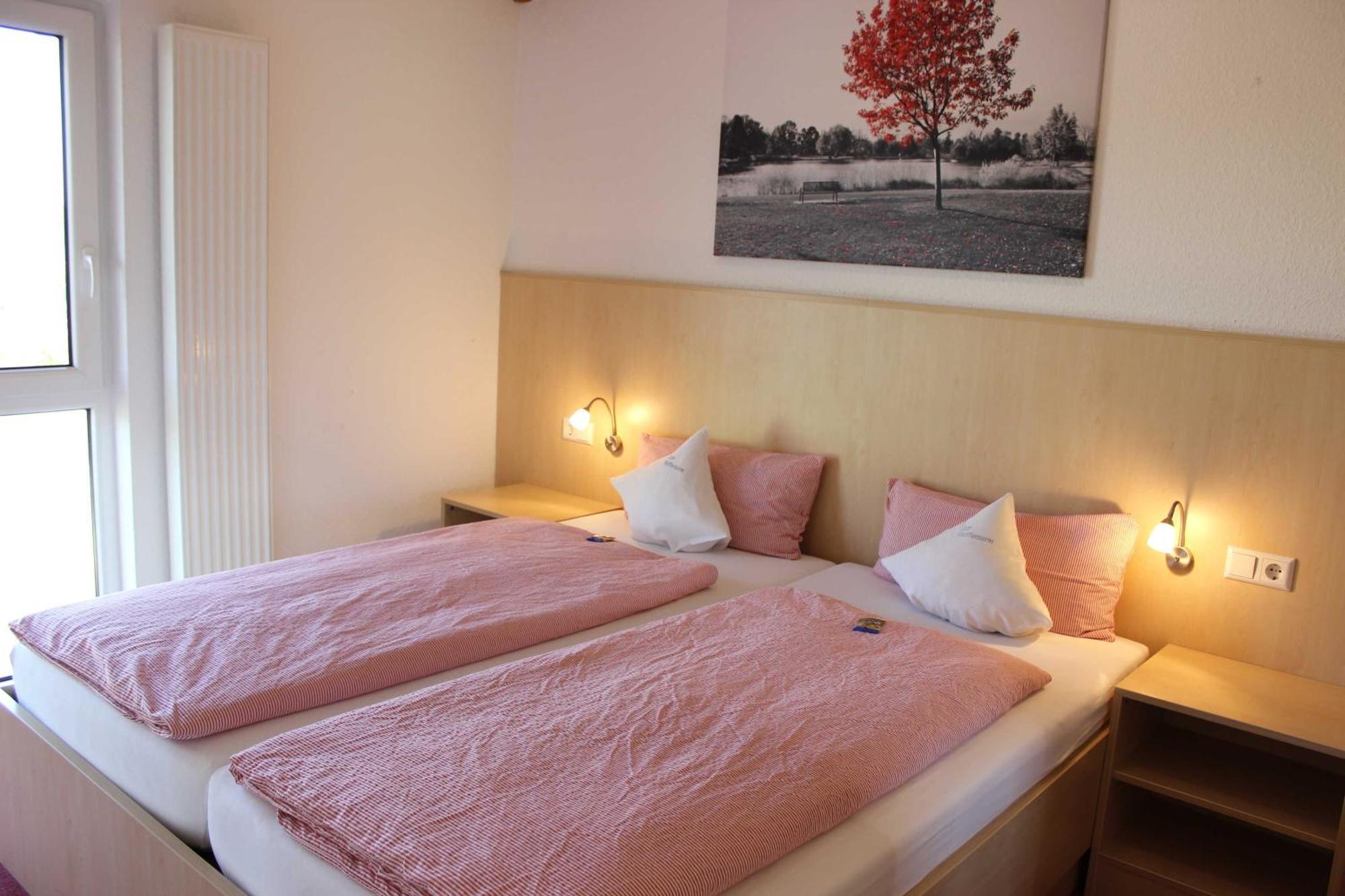Gaestehaus Zum Wolffenturm Lehrensteinsfeld Chambre photo